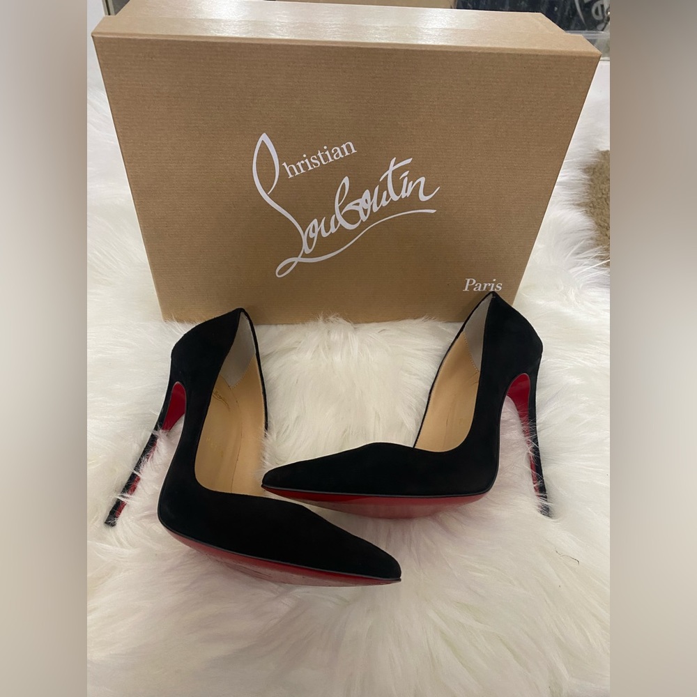 So Kate size 37 black velour
